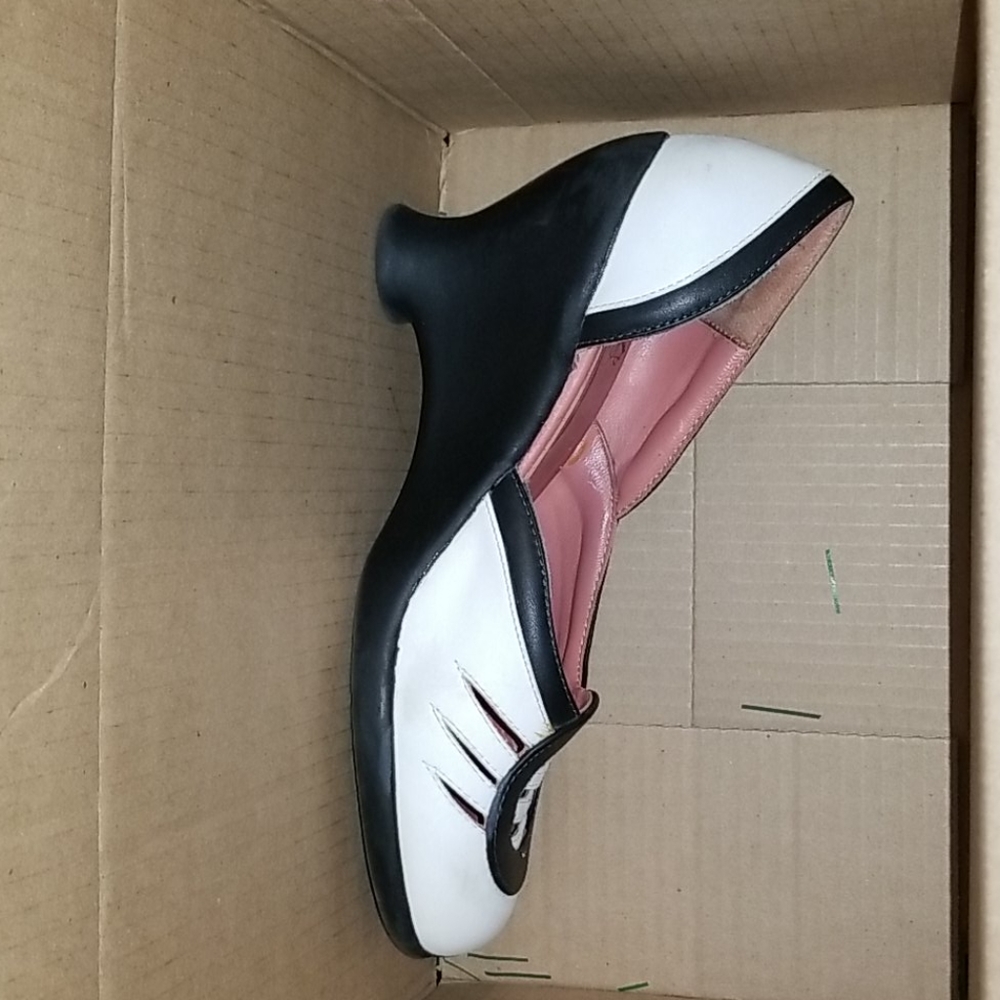 John Fluevog Heels - Picture 9 of 9